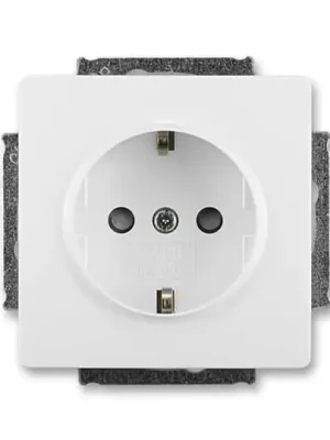 Zlevněný ABB Zásuvka SWING 5518G-A03459 B1