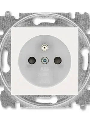 Sezónní Sleva ABB Zásuvka LEVIT 5519H-A02357 68 IP40