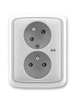 Must-Have ABB Zásuvka TANGO 5583A-C02357 S