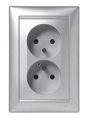 LEGRAND Zásuvka VALENA 770290 Jen Po Omezenou Doba
