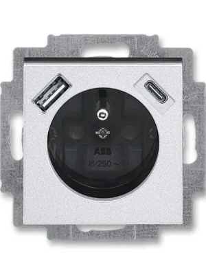 Sleva 5569H-A32357 70 Zásuvka 1násobná s kolíkem, s clonkami, s nabíjením USB-A, USB-C